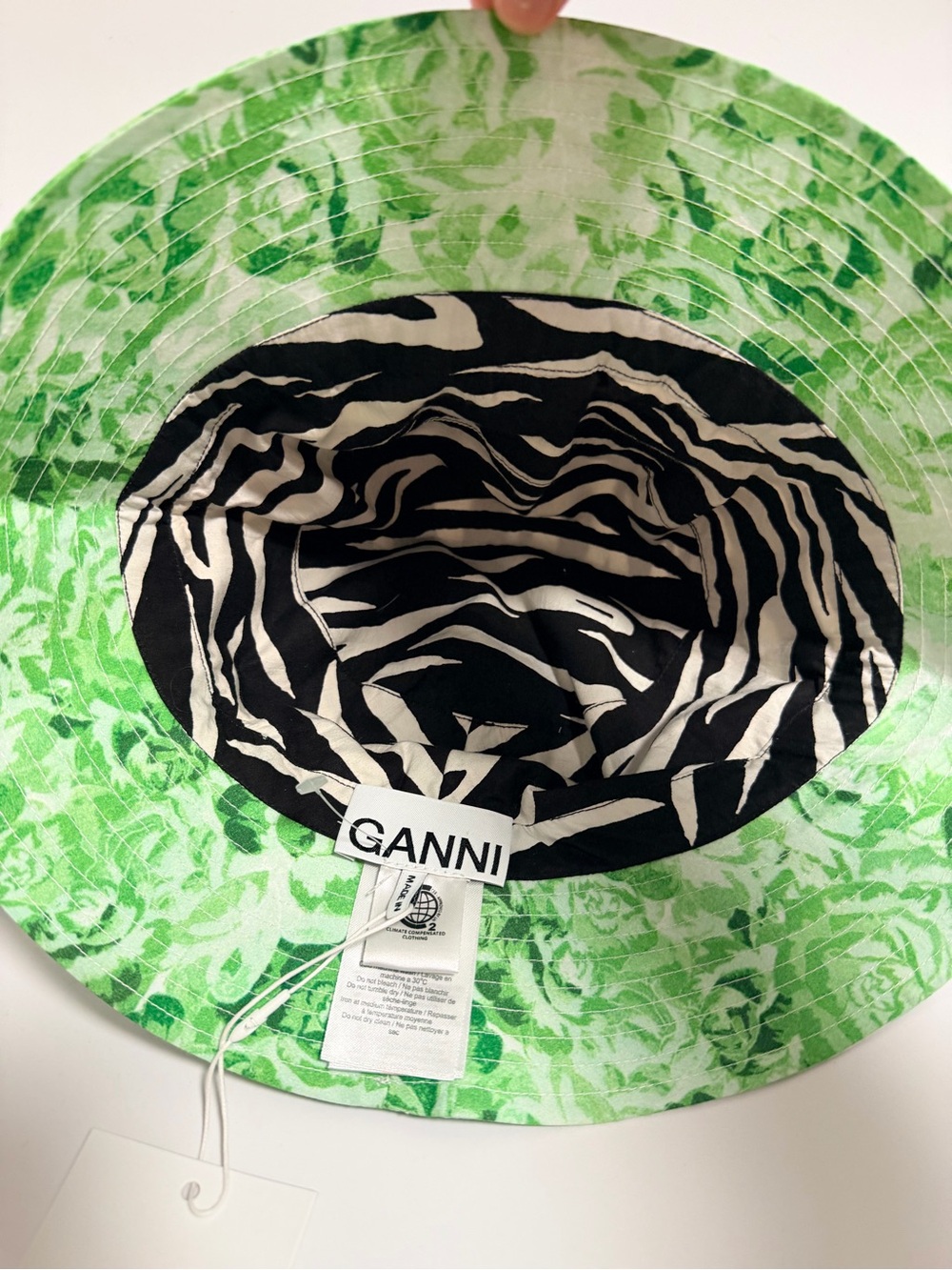 NWT GANNI Zebra & Green Floral Bucket Hat - Picture 6 of 6